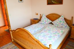 Schlafzimmer in der Ferienwohnung Tannenwald